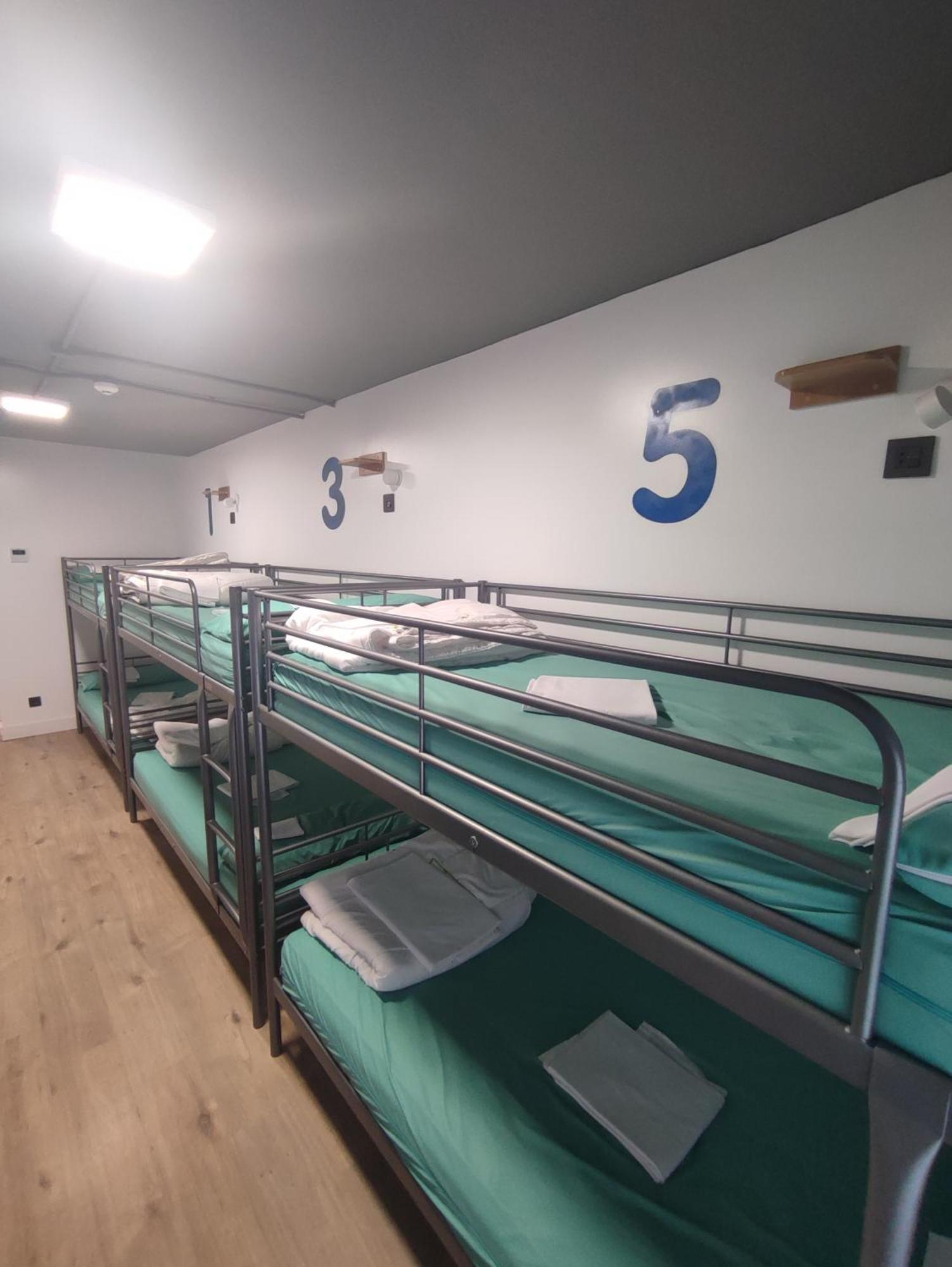 Bilbao Metropolitan Hostel By Bossh Hotels Exterior foto