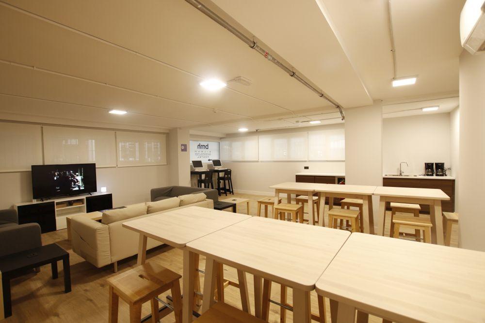 Bilbao Metropolitan Hostel By Bossh Hotels Exterior foto