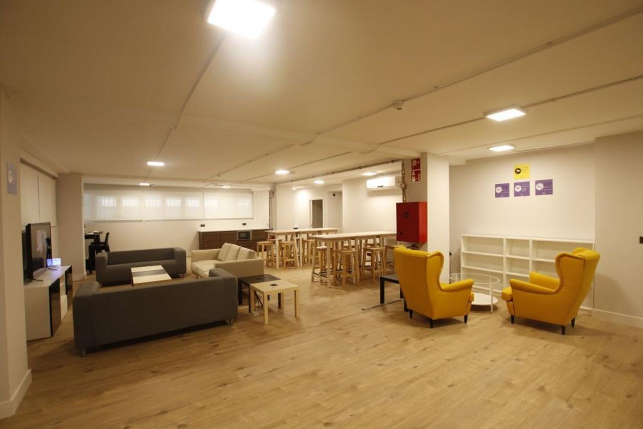 Bilbao Metropolitan Hostel By Bossh Hotels Exterior foto